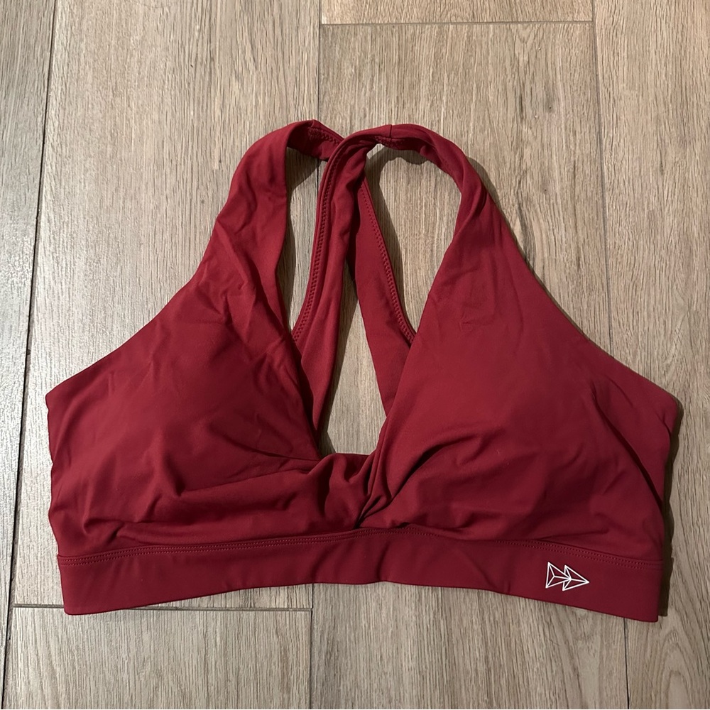 Red Cross Back Sports Bra with Stretchy Fabric